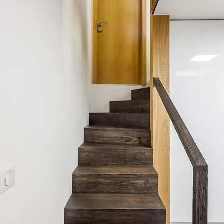 Modern In A Picturesque 15th-century Building Semesterbostad *