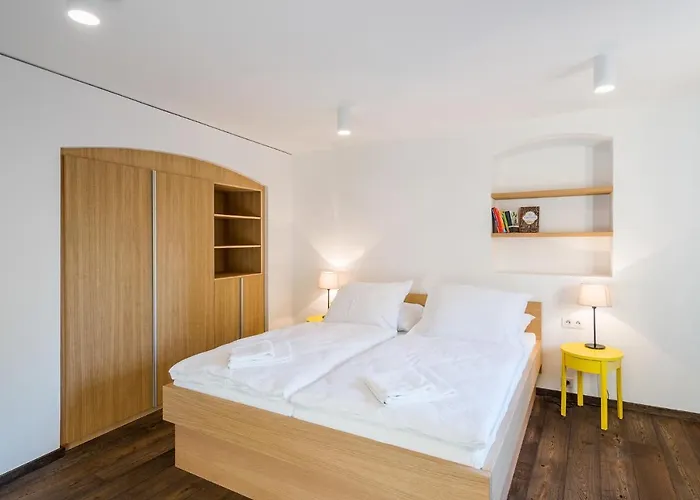 Holiday home Modern In A Picturesque 15th-century Building *