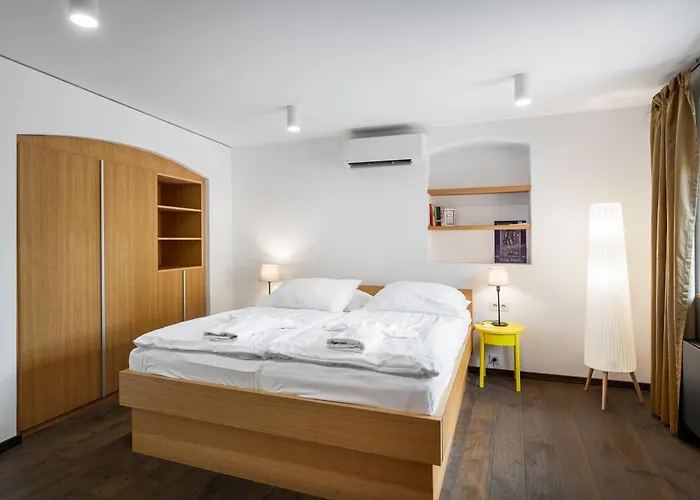 Holiday home Modern In A Picturesque 15th-century Building Prague