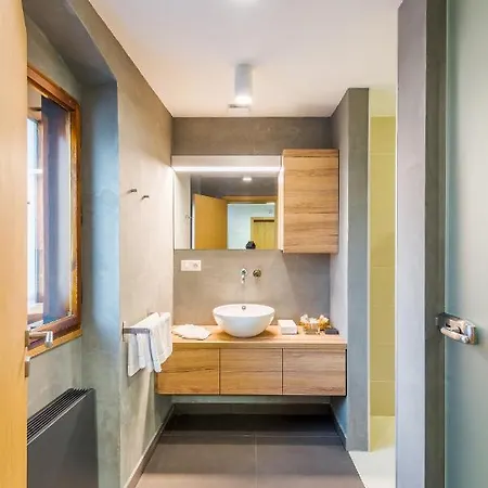 Modern In A Picturesque 15th-century Building *